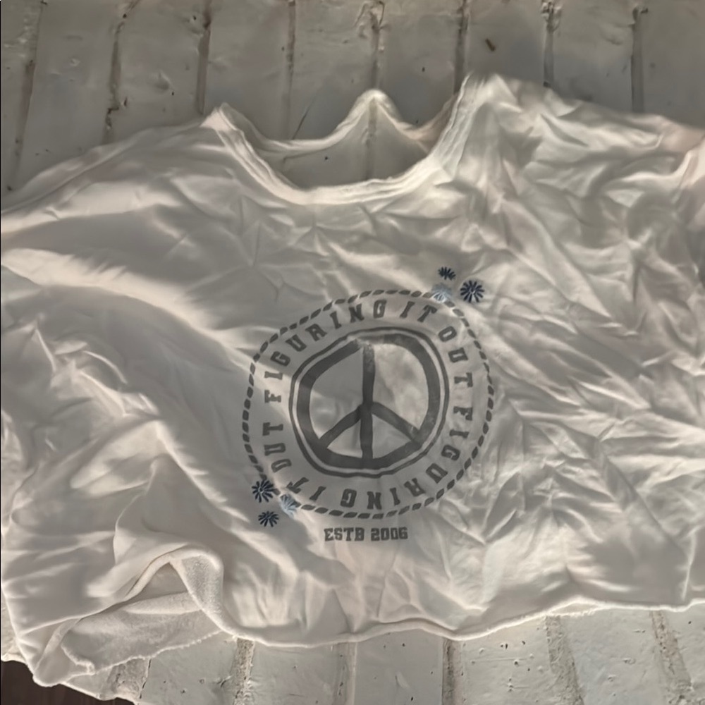 Aerie White Peace Graphic Kids Tee
